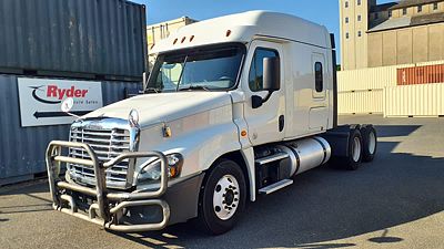 2020 Freightliner CASCADIA 125