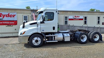 2020 Freightliner NEW CASCADIA 116
