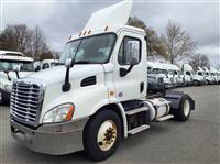 2016 Freightliner CASCADIA 113