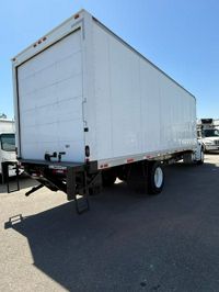 2017 Freightliner M2 106