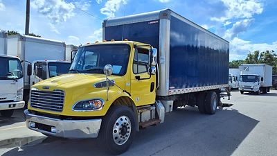 2021 Freightliner M2 106