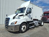 2020 Freightliner NEW CASCADIA 116