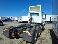 2019 International LT625