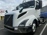 2019 Volvo VNL64T-300