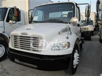 2013 Freightliner M2 106