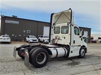 2020 Freightliner NEW CASCADIA 116