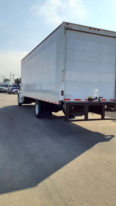 2019 Freightliner M2 106