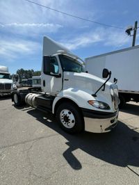 2019 International RH613