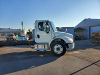 2018 Freightliner M2 106