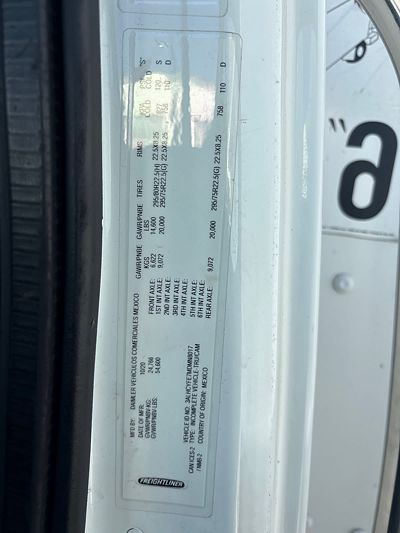 2021 Freightliner M2 106
