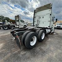 2018 Freightliner CASCADIA 125