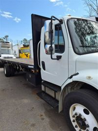 2014 Freightliner M2 106