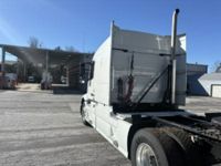 2020 Volvo VNR64T-640