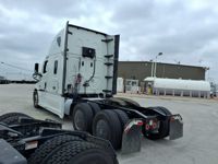 2020 Freightliner NEW CASCADIA PX12664