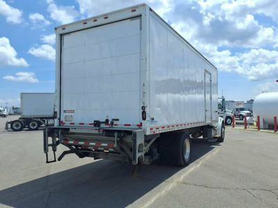 2020 Freightliner M2 106