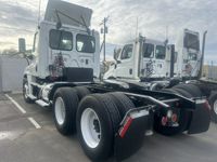 2018 Freightliner CASCADIA 125