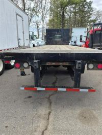 2014 Freightliner M2 106