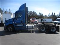 2017 Freightliner CASCADIA 125