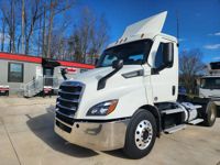 2020 Freightliner NEW CASCADIA 116