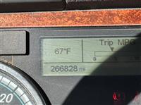 2017 Freightliner CASCADIA 125