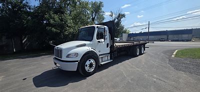 2019 Freightliner M2 106