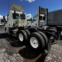 2019 Freightliner NEW CASCADIA PX12664