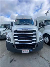 2019 Freightliner NEW CASCADIA PX12664