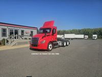 2019 Freightliner NEW CASCADIA 116