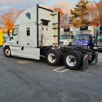 2020 Freightliner CASCADIA 125