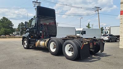 2020 International LT625