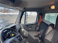 2020 Freightliner M2 106