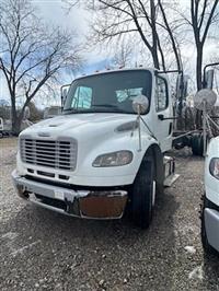 2018 Freightliner M2 106