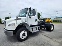 2016 Freightliner M2 106
