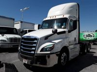 2020 Freightliner NEW CASCADIA PX12664
