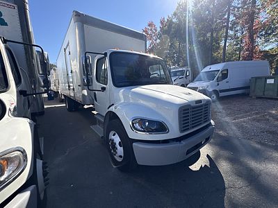 2020 Freightliner M2 106