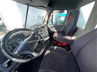 2016 Freightliner CASCADIA 125