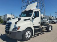 2020 Freightliner NEW CASCADIA 126
