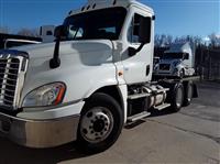 2016 Freightliner CASCADIA 125