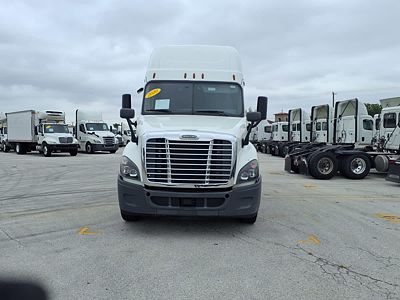 2020 Freightliner CASCADIA 125