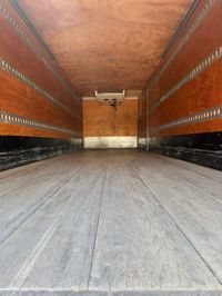 2018 Freightliner M2 106