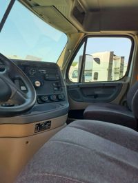 2018 Freightliner CASCADIA 125