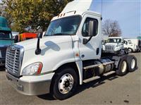 2017 Freightliner CASCADIA 125