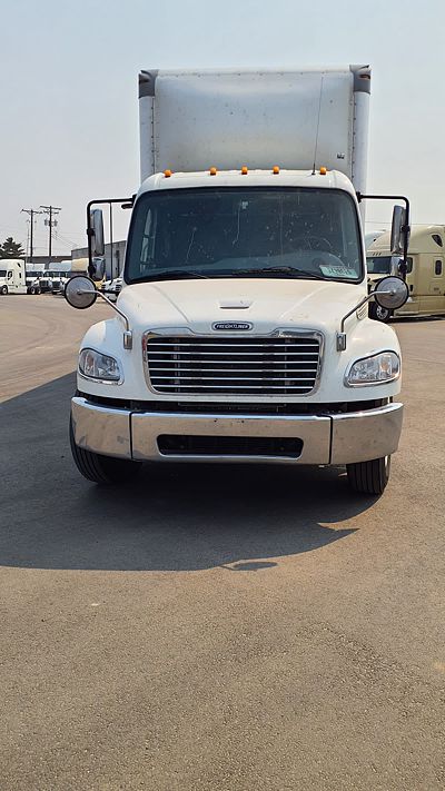 2023 Freightliner M2 106