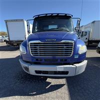 2019 Freightliner M2 106