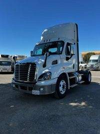 2018 Freightliner CASCADIA 113