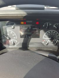 2020 Volvo VNL64T-760