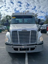 2017 Freightliner CASCADIA 125