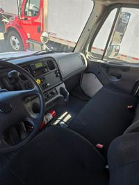 2020 Freightliner M2 106