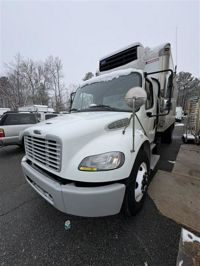 2018 Freightliner M2 106
