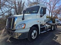 2018 Freightliner CASCADIA 125